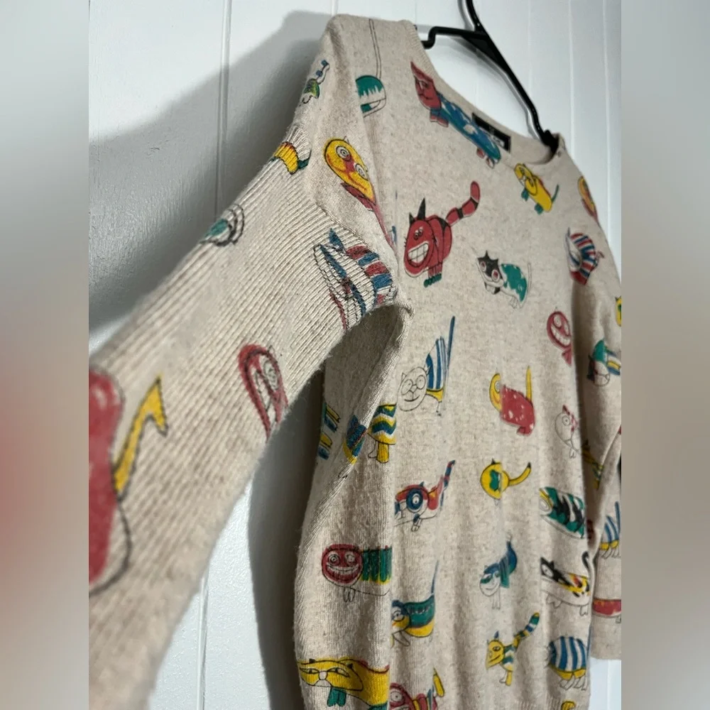 Whimsical Cat Print Crewneck Sweater - Beige - Picture 4 of 10